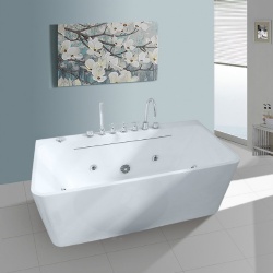 Freestanding acrylic bathtub